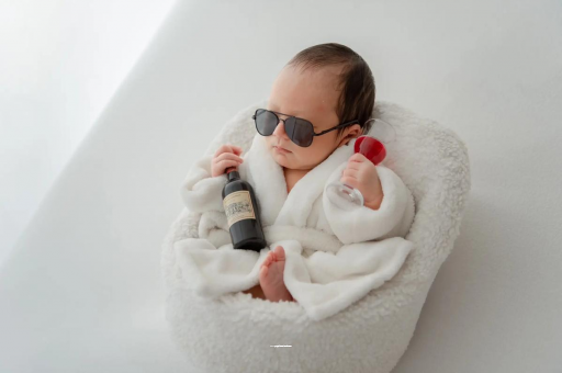 烟台宝宝额头高聪明有福气